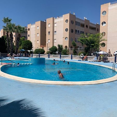 Tres Beau T4 Torrevieja Renove Et Moderne Apartment ภายนอก รูปภาพ