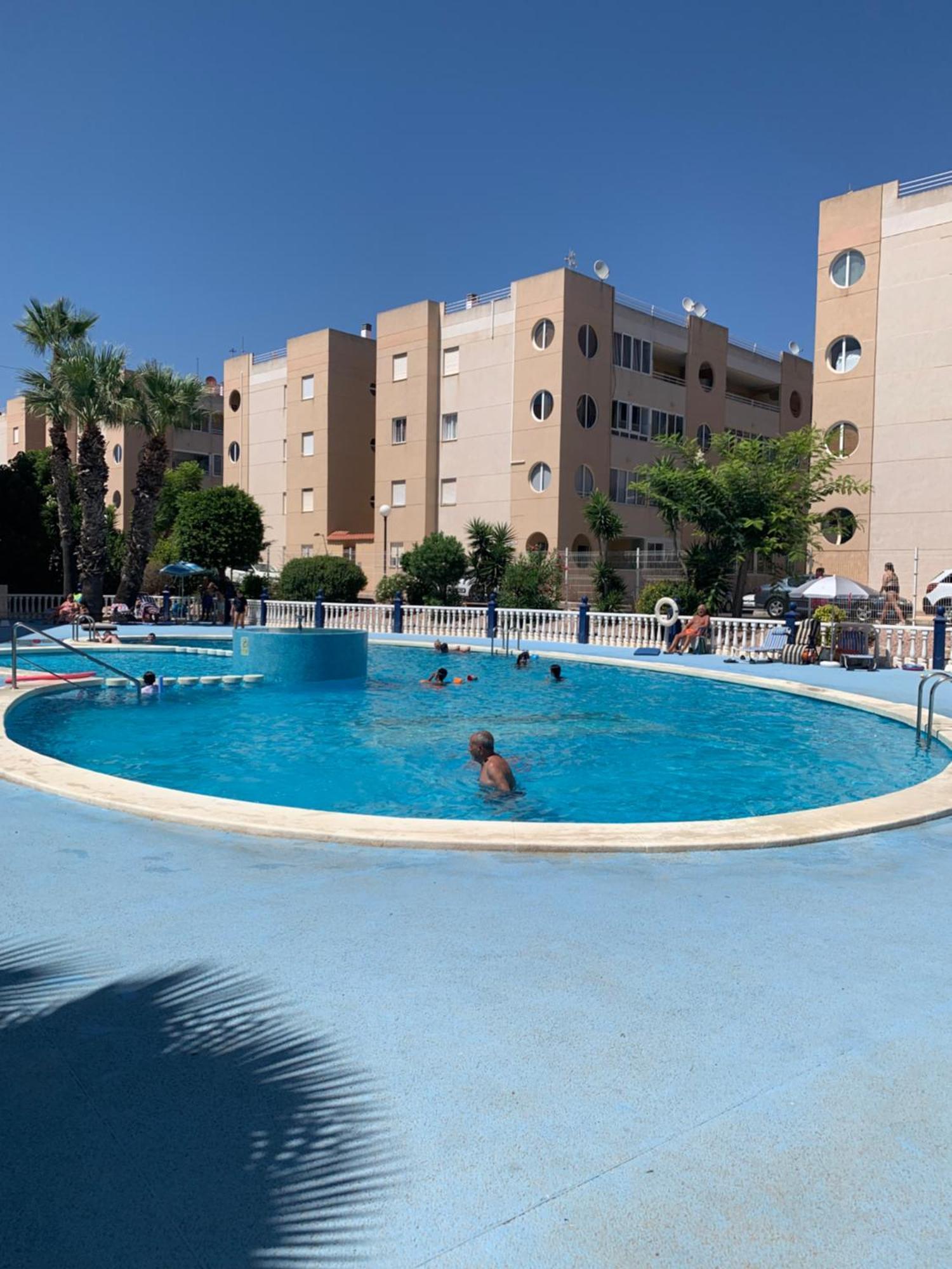Tres Beau T4 Torrevieja Renove Et Moderne Apartment ภายนอก รูปภาพ